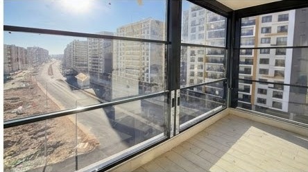 Giljotina sistem, balkon, pogled na bulevar